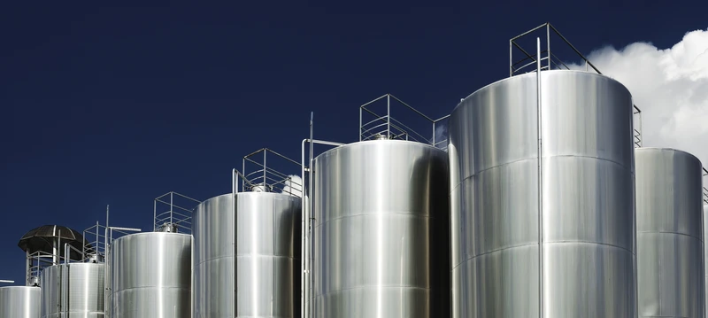 Food and beverage industry storage tanks, and PROTEGO® has the devices for that