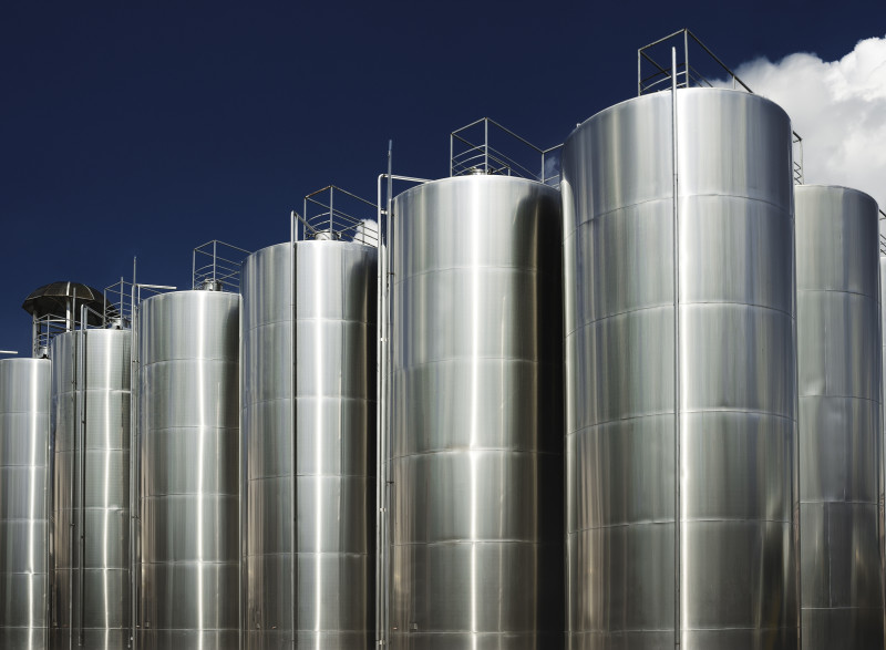 Food and beverage industry storage tanks, and PROTEGO® has the devices for that